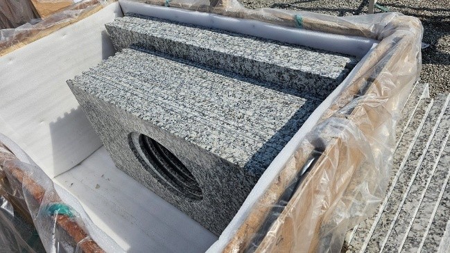 Wooden crate construction granite slabs reinforced packaging moisture barriers USA